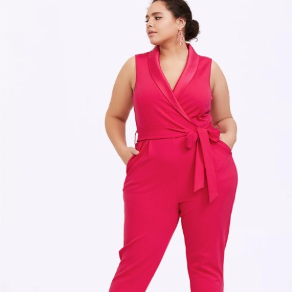 Torrid Fuschia/Magenta Pink Sleeveless Tuxedo Jumpsuit